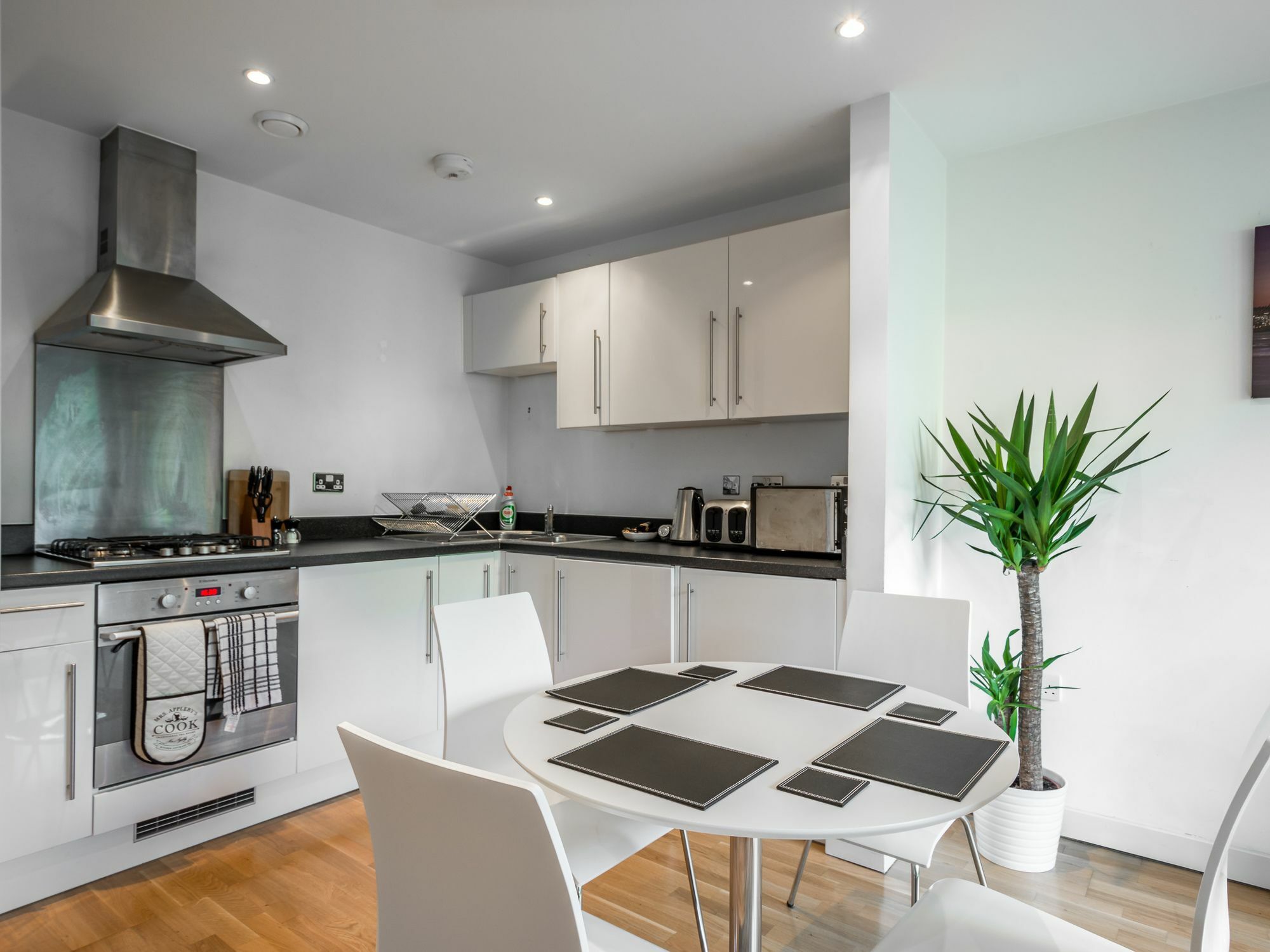 City Center Apartment Bedford Exteriér fotografie